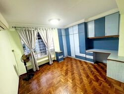 Blk 230J Tampines Street 21 (Tampines), HDB Executive #518912191